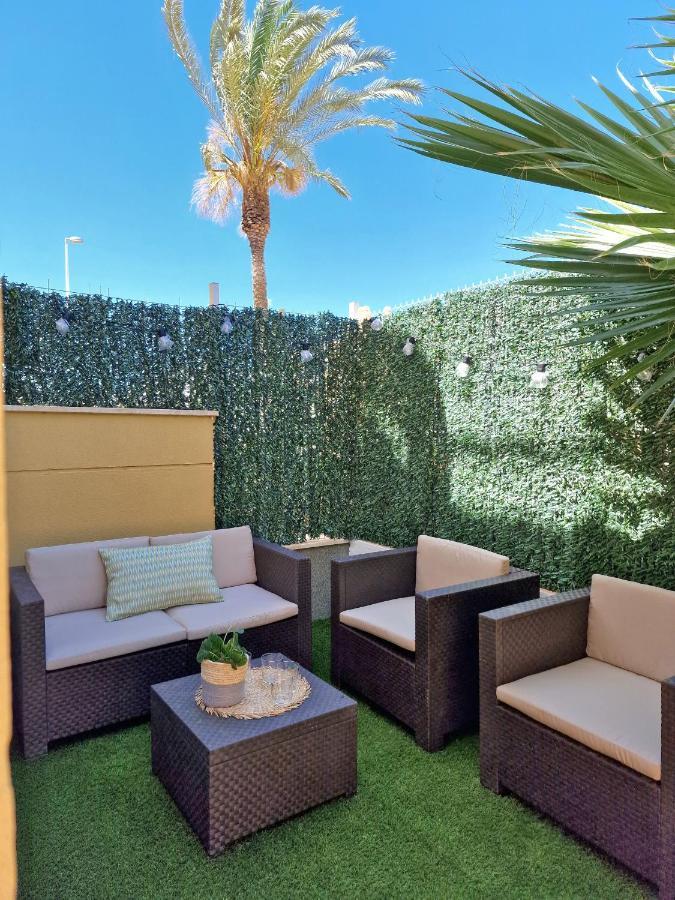 Precioso Bajo Con Jardin En Vera Exterior photo